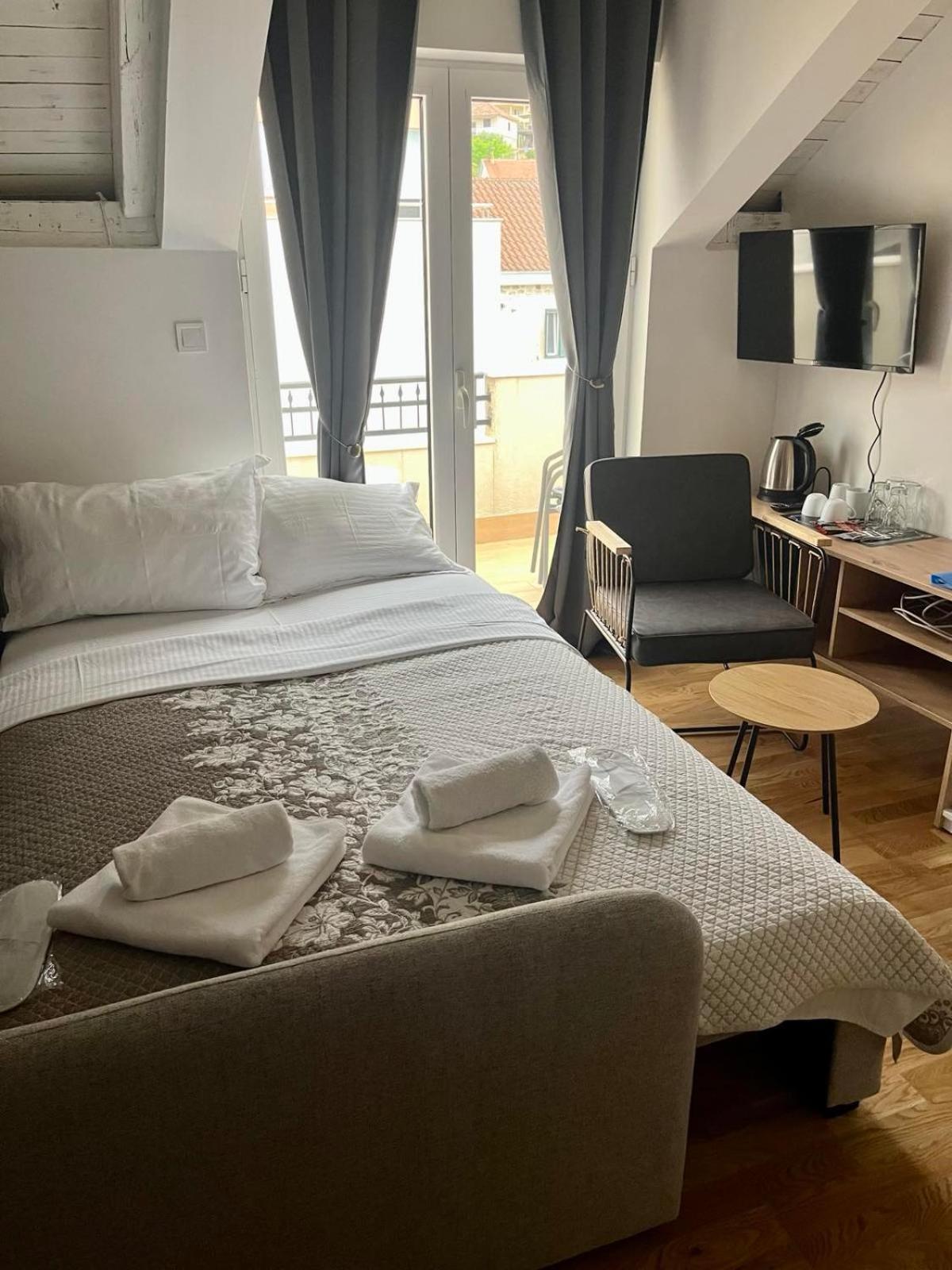 Garni Hotel Tianis Kotor Dış mekan fotoğraf
